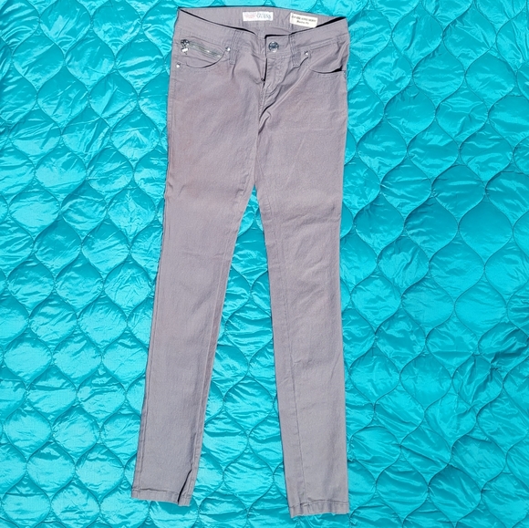 Guess Super Stretchy Silver Jeggings - Picture 1 of 5